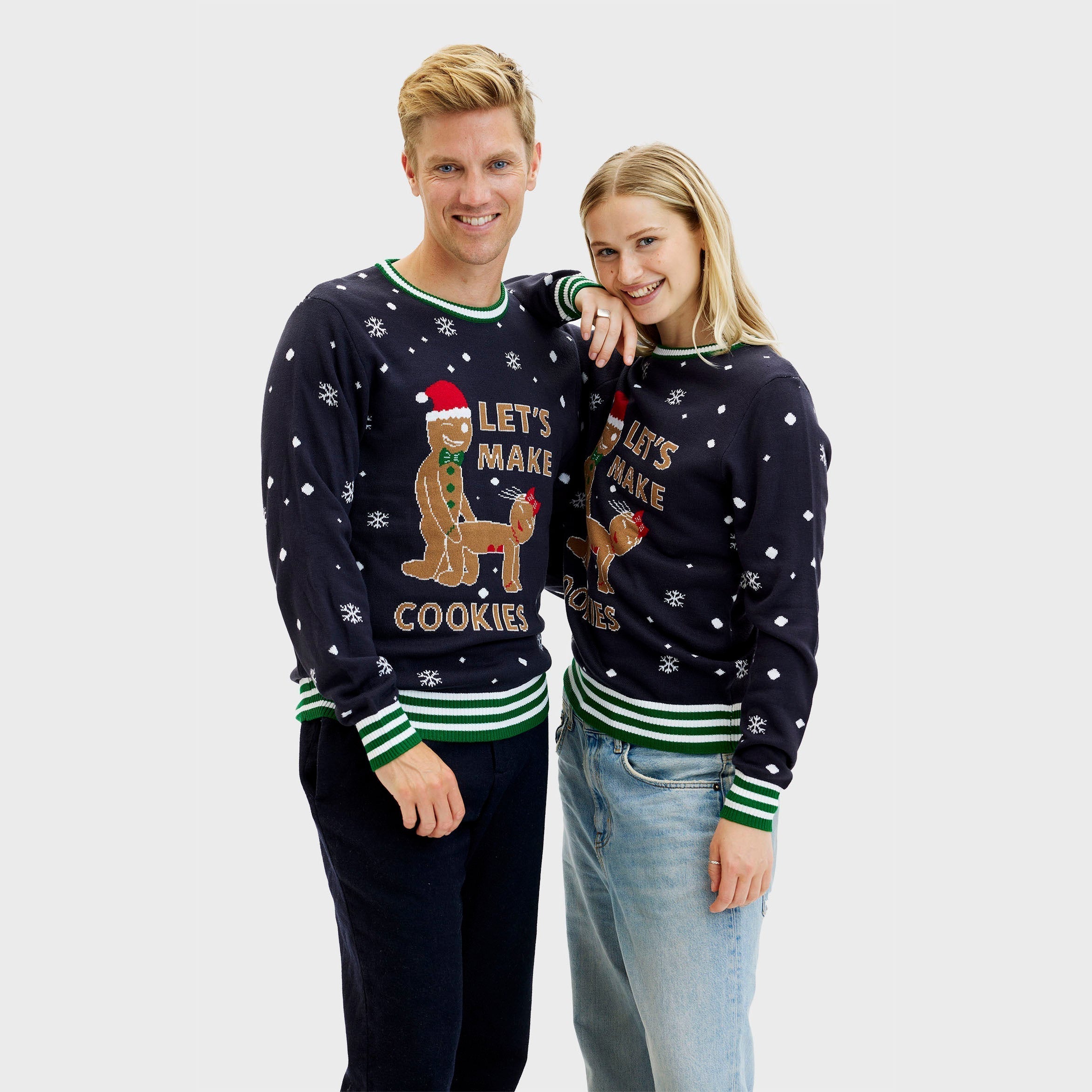 Christmas Cake Sweater – Women